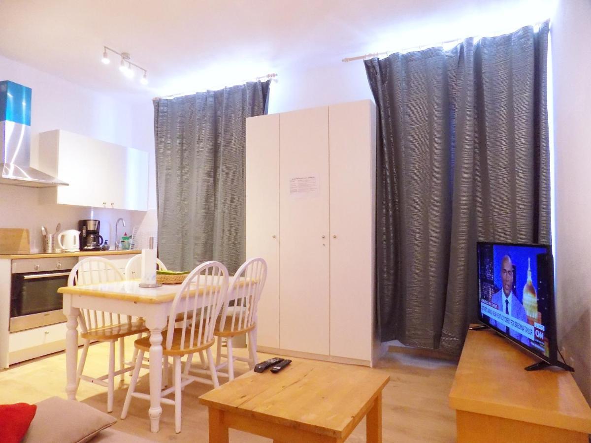 La Lodelinsartoise - Meublé de vacances 3 clés Charleroi Esterno foto